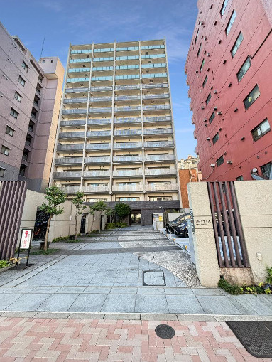 イニシア上野根岸の外観