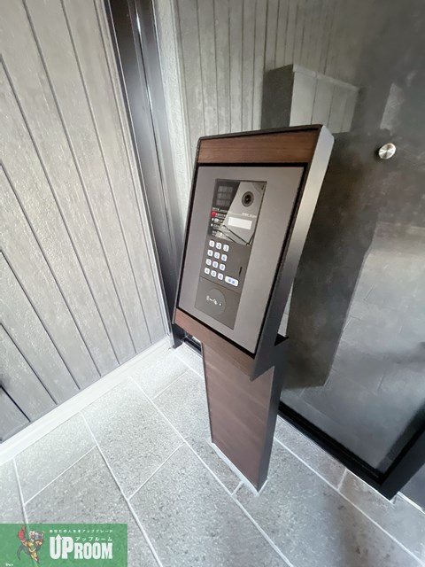 グランロシェ小森のエントランス