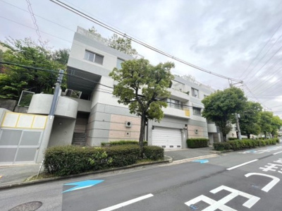 【外観】 | 千里山ロイヤルマンション4番街D棟 | 外観★