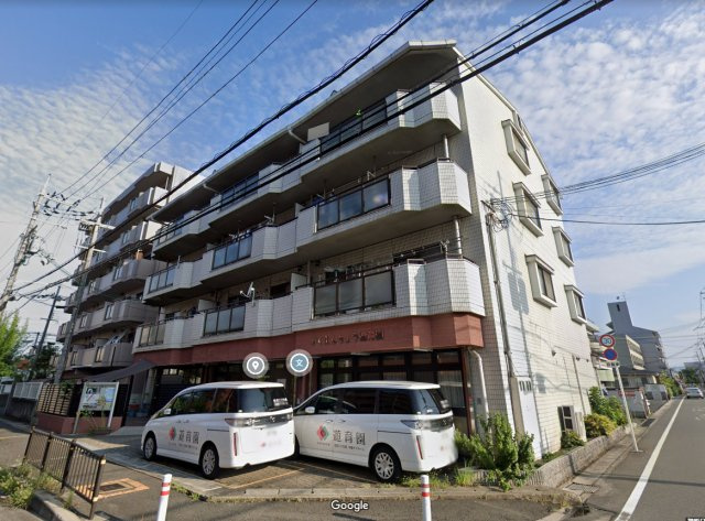 フェルティ摂津の外観