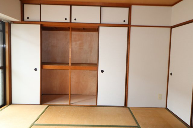 フェルティ摂津の内装