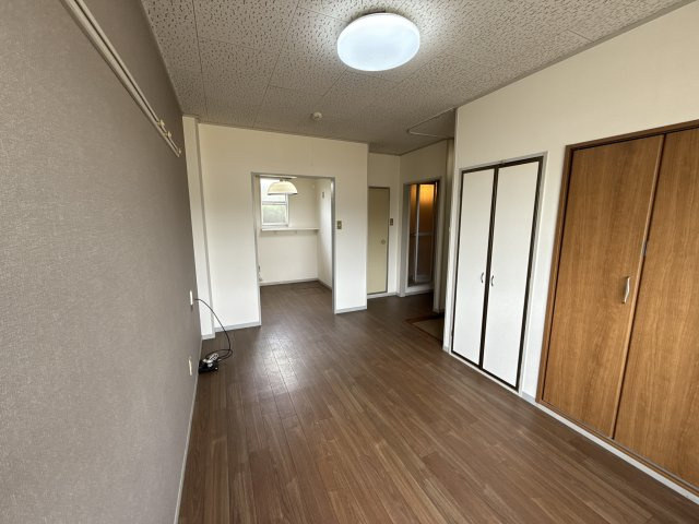 サンライフ松本の寝室
