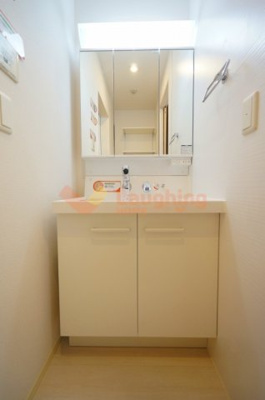 【洗面所】 | ペルラディアマンテ | スペースが確保できる洗面所です