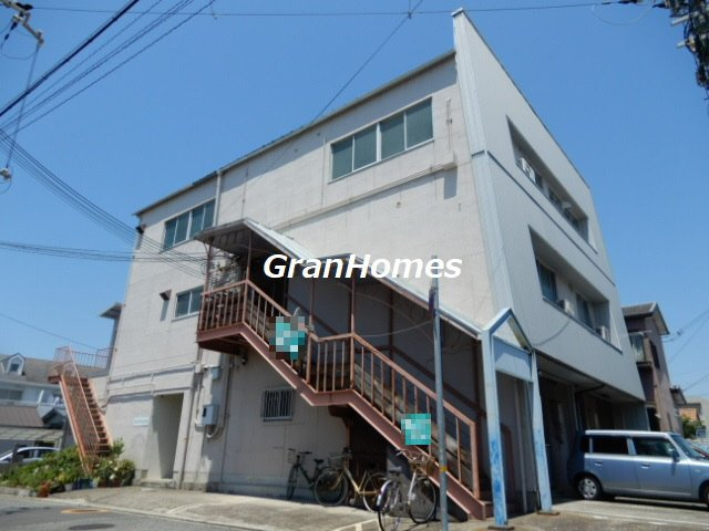 ガーデン・パレス