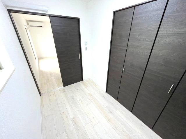 寝屋川市秦町のアパートの寝室