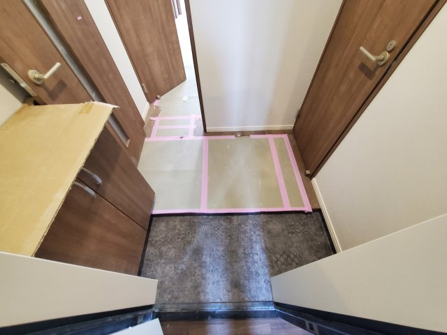 キャメル岩槻加倉の玄関|建築中です
