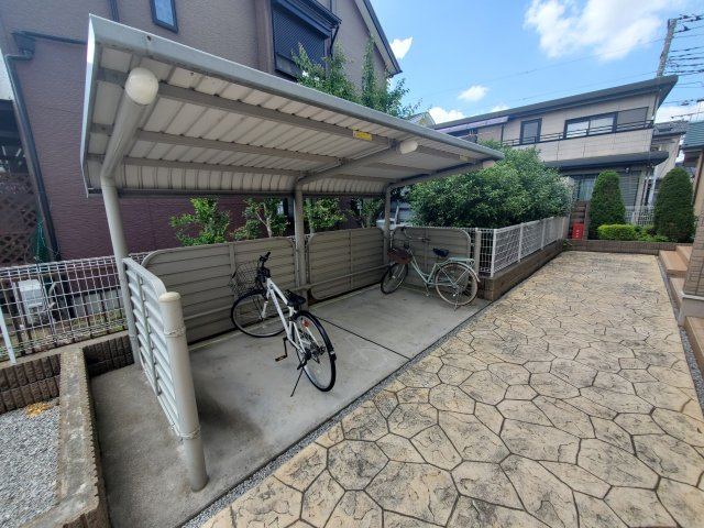 ブリーゼ・カーサのその他共用部分|駐輪場です
