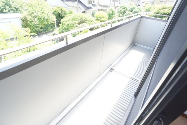 ランジェ御殿山のバルコニー