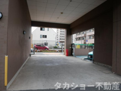 【駐車場】 | ダイアパレス京葉蘇我Ⅲ | 駐車場に車を止められます