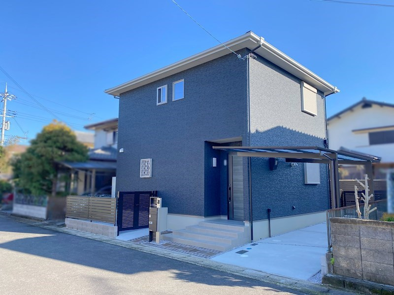 近江八幡市川原町1丁目　中古戸建の外観