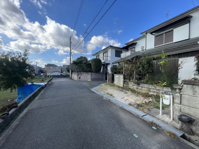 【前面道路含む現地写真】 | 箕面市新稲５丁目　土地