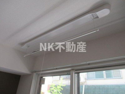 【設備】 | ハーティ下小阪（河内小阪賃貸） | 室内物干しです
