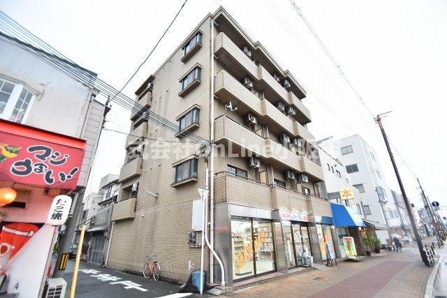 アルカサールYOSHITANIの外観