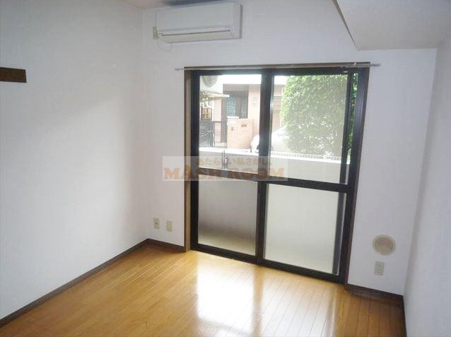 ファインクレスト富士見ヶ丘の居間・リビング