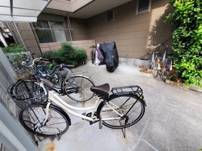 【その他共用部分】 | Eternally  | 駐輪場☆バイク不可