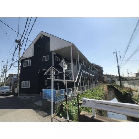 エムパレス豊春の外観