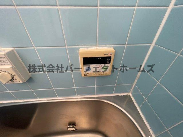 野村元町戸建　賃貸の浴室|落ち着いた空間のお風呂です