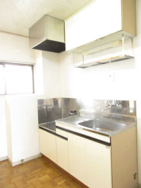 メゾン・ド・プチのキッチン|写真は他室