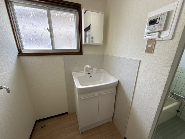 蒲田貸家の洗面所