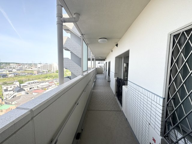 グローリオ八乙女中央のその他共用部分|住戸階廊下