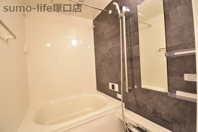 D-room西台の浴室