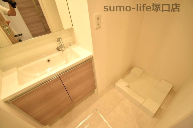 D-room西台の洗面所