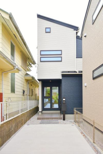 横浜市青葉区荏子田３丁目の新築一戸建の前面道路含む現地写真|是非一度、現地へお越しください。 
ご自宅までの送迎もいたします