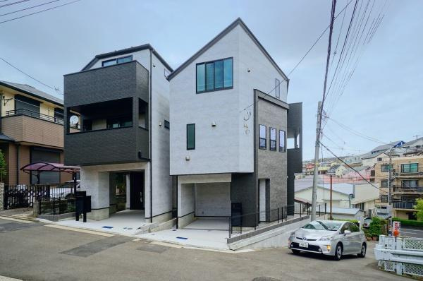 横浜市南区永田北３丁目の新築一戸建の外観|閑静な住宅地でゆったりとお過ごし頂けます。
現地と合わせて周辺環境もご案内致します。