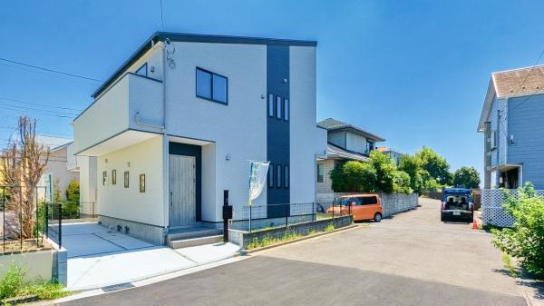 横浜市青葉区美しが丘西２丁目の新築一戸建の外観|現在建築中の為、同仕様物件もご案内をさせて頂きます。
お車でご自宅まで送迎承ります。