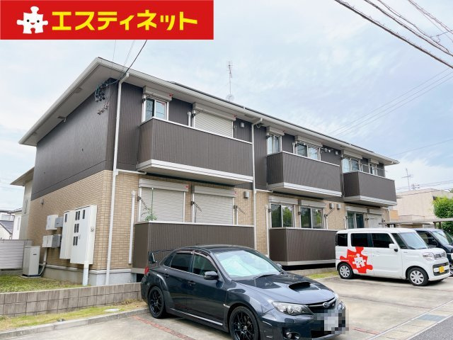 コスモス・ヒルズの外観