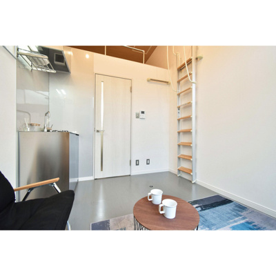 【居間・リビング】 | カサブランカ御井 | こちらの居間で趣味の時間をお楽しみください