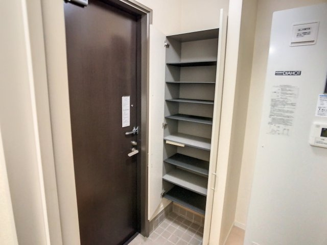 ボルツⅠの玄関