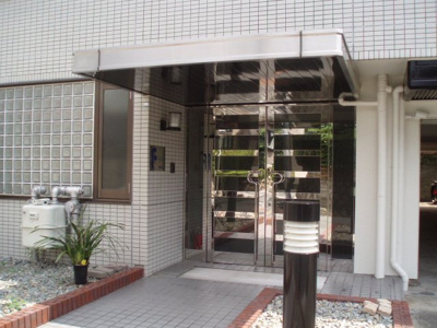 【エントランス】 | レーベン千里山 | エントランス★