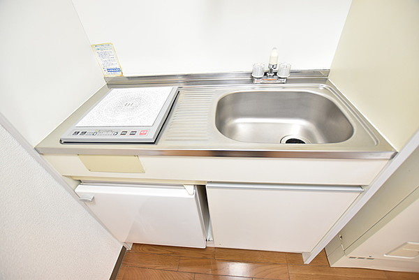 ソラール羽衣のキッチン|お料理しやすいキッチンです
