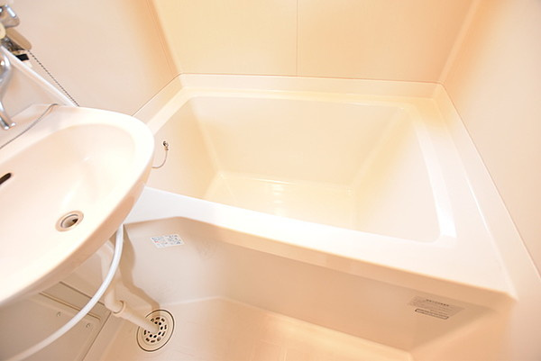 ソラール羽衣の洗面所|忙しい朝には欠かせない洗面所です