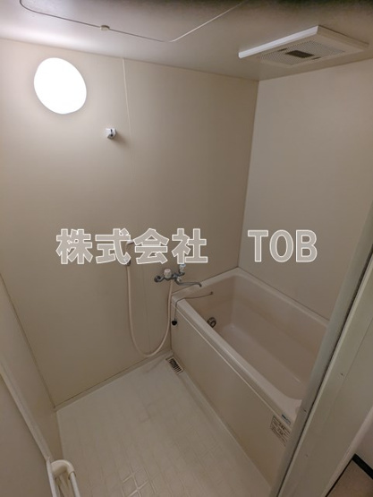 【浴室】 | エコーヒルズ神代 | ※クリーニング中の撮影※