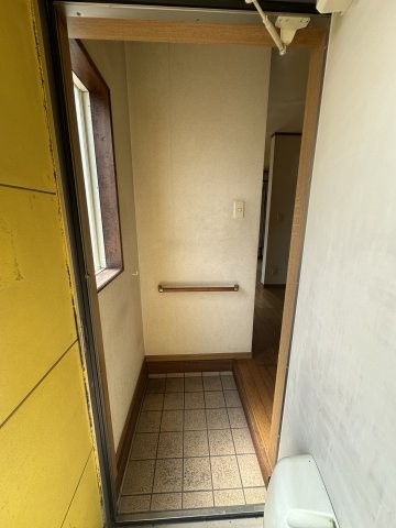 【玄関】 | リバーサイドワン