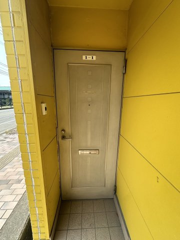 【玄関】 | リバーサイドワン