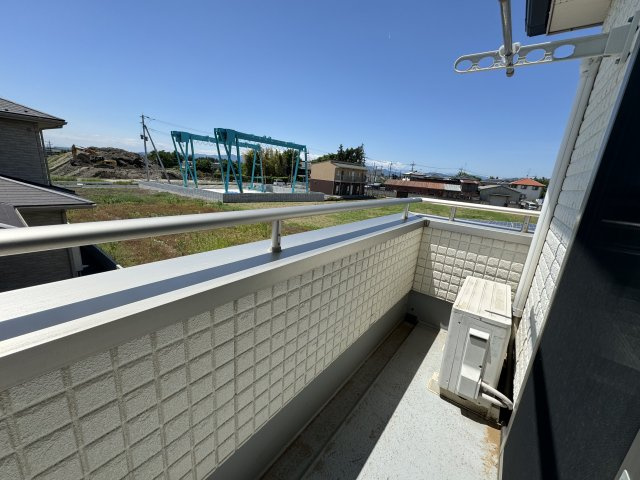 ‐三丁目不動産-　深谷市人見　平成27年築のバルコニー