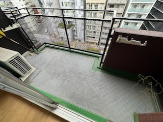 朝日プラザ新大阪のバルコニー
