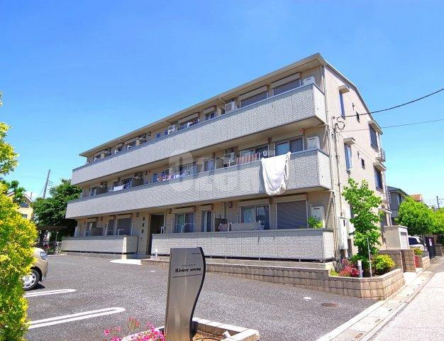 リビエールセレナの外観