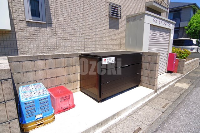 リビエールセレナのその他共用部分|ゴミ捨て場
