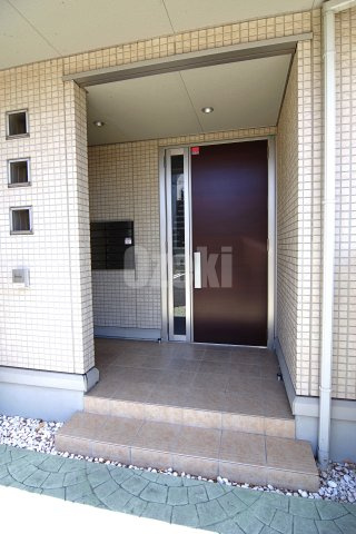 リビエールセレナのエントランス