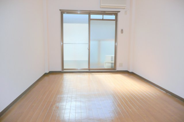 メゾン・ピサンリの居間・リビング