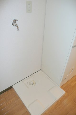 メゾン・ピサンリの設備|洗濯機置場