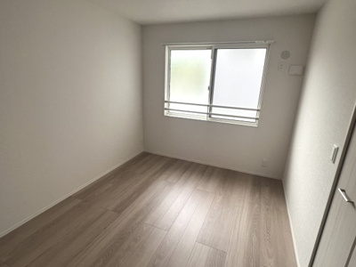 【寝室】 | エレナ本山