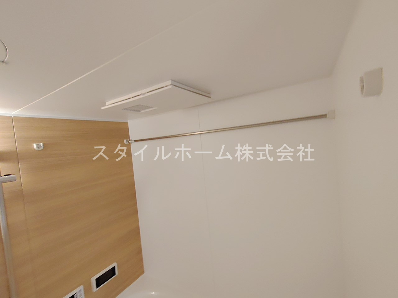 ヴィルヌーブ野路の浴室|別部屋写真です。