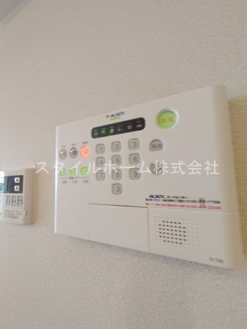 ヴィルヌーブ野路の設備|別部屋写真です。