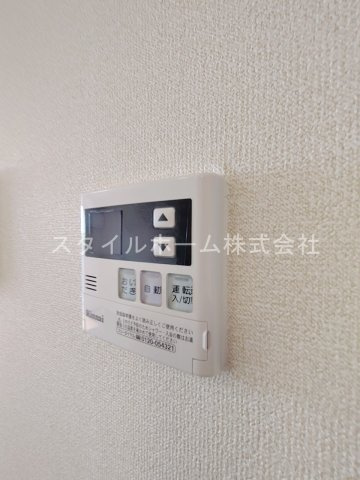 ヴィルヌーブ野路の設備|別部屋写真です。