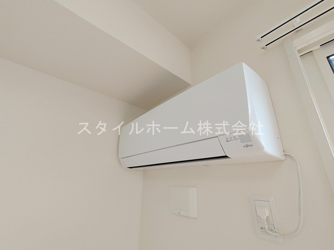 ヴィルヌーブ野路の設備|別部屋写真です。